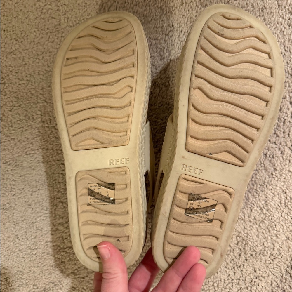 REEF Elegant Cream Women's Sandals - Picture 2 of 2